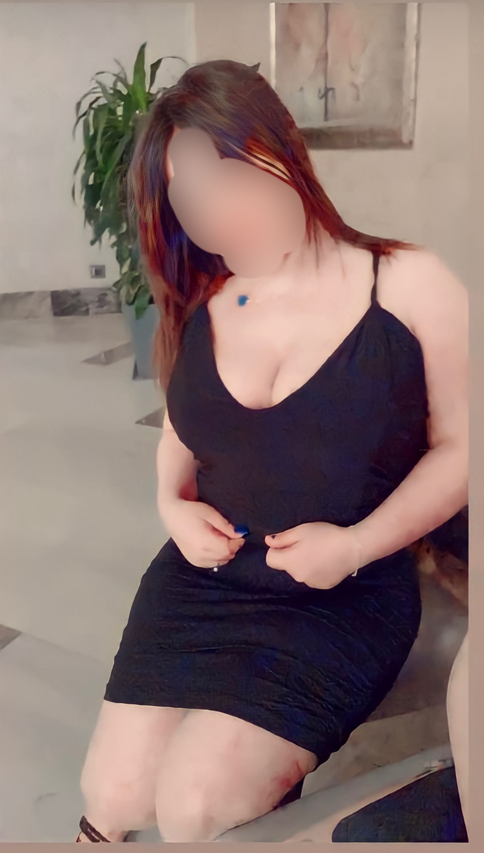 23Nadia0New Bisexual,Tall,E cup,46-50kg,Filipino